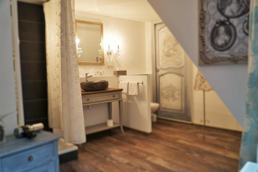 Hotel Dalberg Sankt Martin Rum bild